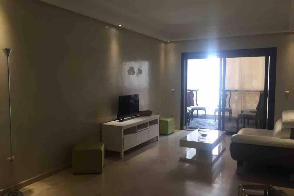 Appartement Tout Confort Avec Possibilite Transport Aeroport Марракеш Экстерьер фото